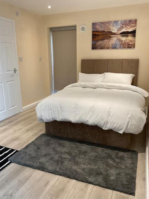 Beautiful Private En-Suite Room With Its Own Entry Bexleyheath Bagian luar foto
